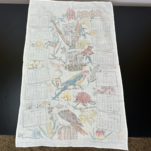 Australia 90s Kitchen Calendar Tea Towel Linen Blend Koala Kangaroo Parrot 1991 - Picture 2 of 11